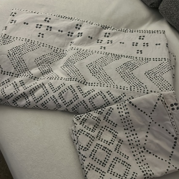 ▫️Urban Outfitters▫️Duvet Set - Picture 9 of 9